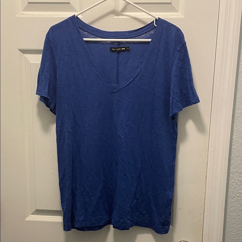 Rag & Bone Blue V-neck tee